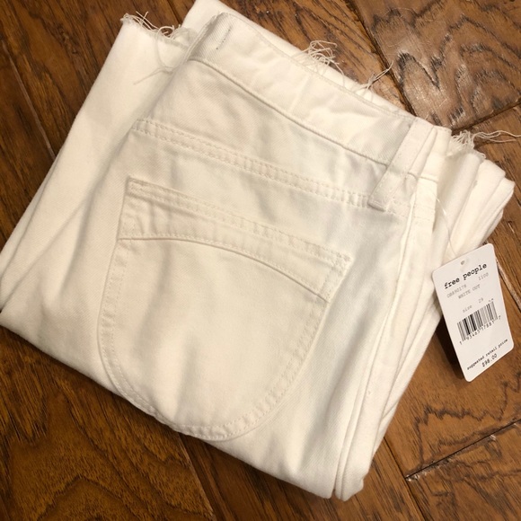 NEW 29 Free People High Rise straight flare jeans - Picture 8 of 16